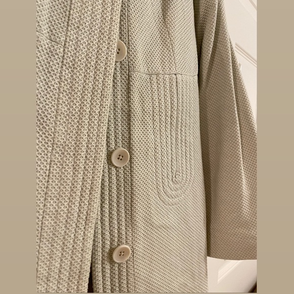 Coat - Picture 2 of 3